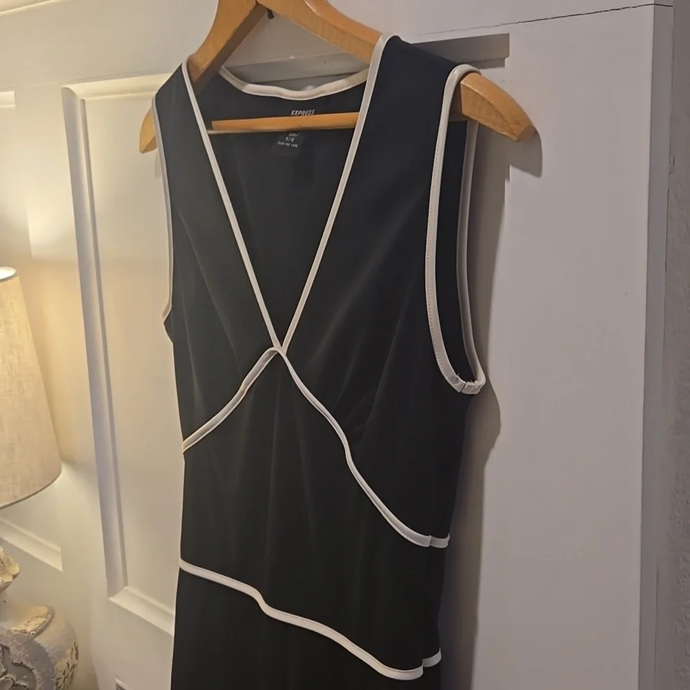 Express Black Midi Dress with Cream Accents - Picture 6 of 12